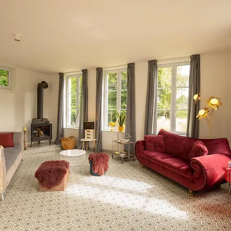 Loft 3 *